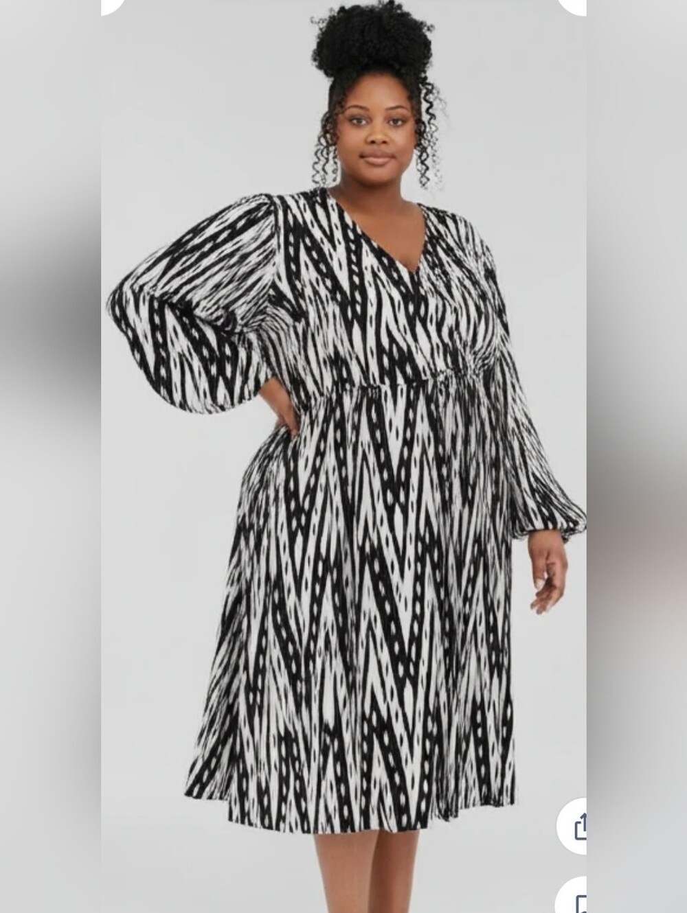 H&M Black and White Printed Midi Dress XXL